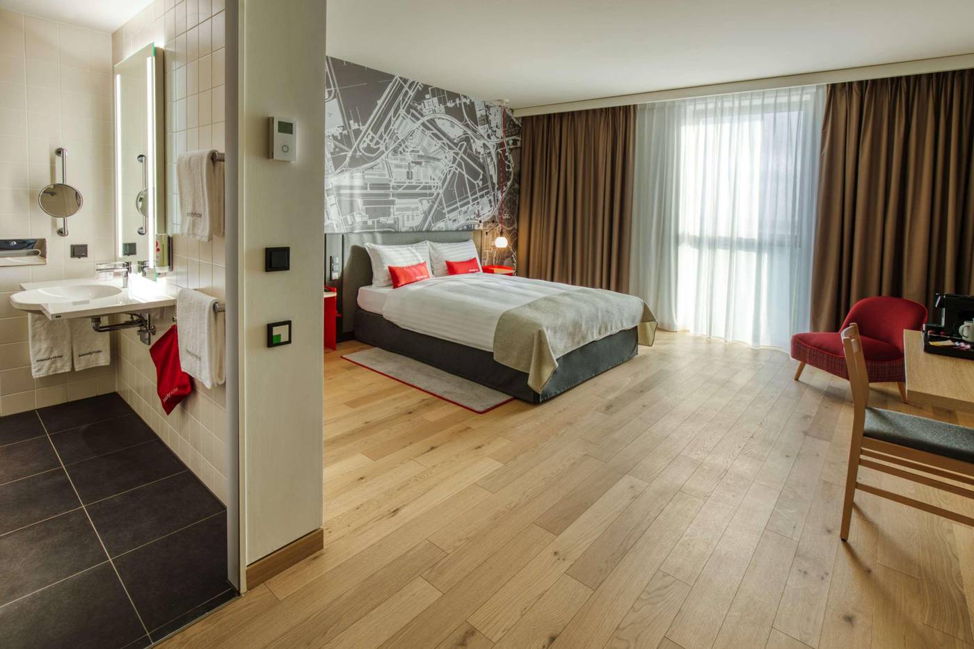 IntercityHotel-Amsterdam-Airport-Room-32