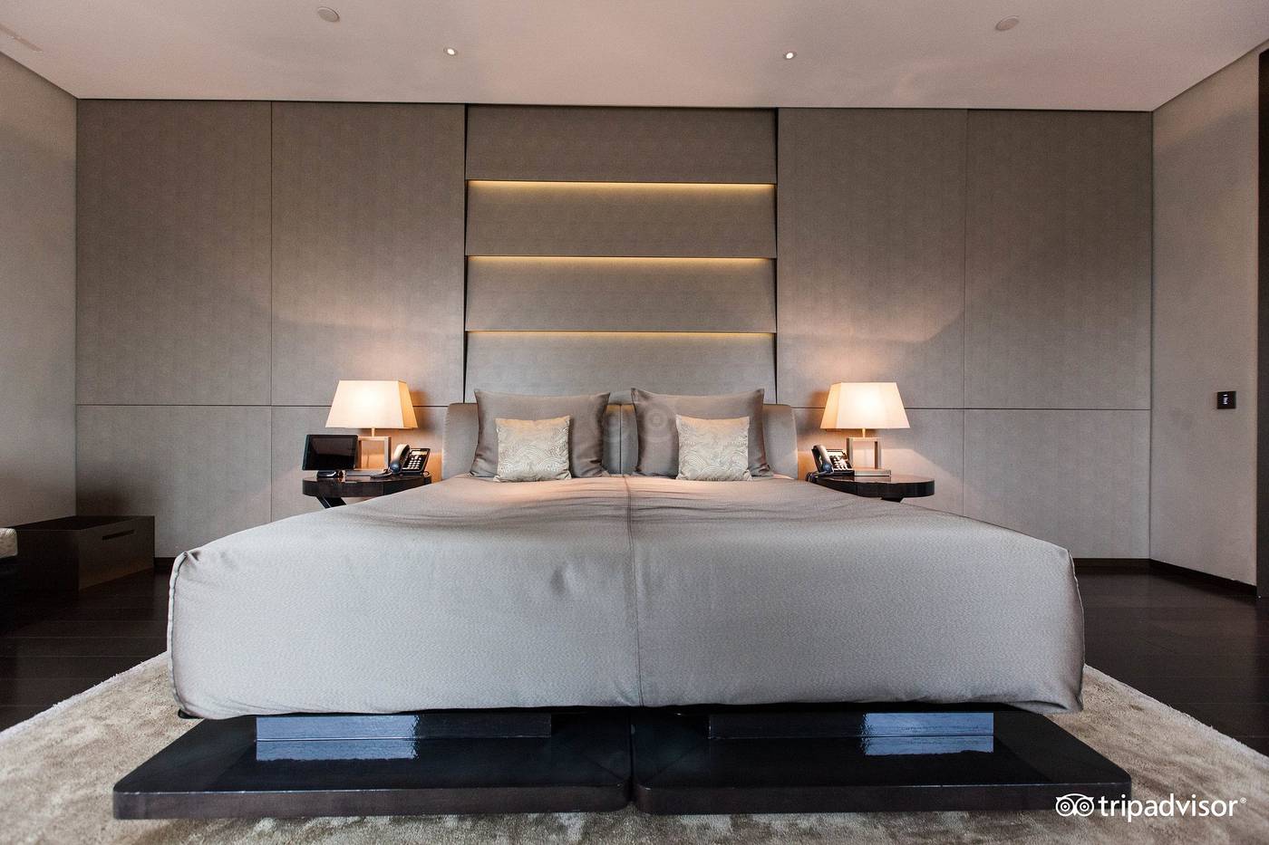 Armani-Hotel-Milano-Room-35