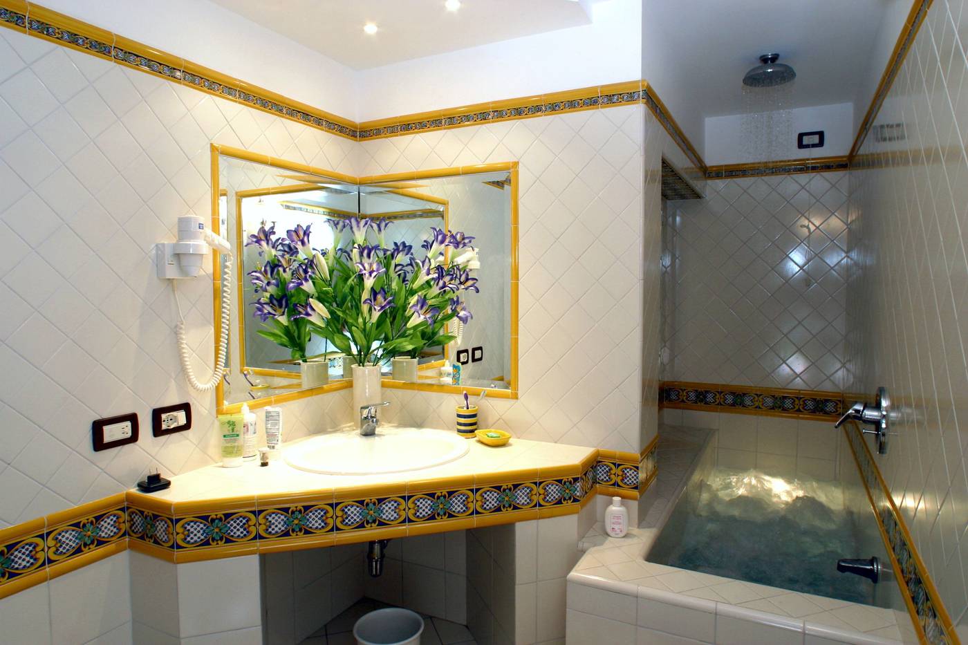 La-Tonnarella-Room-35