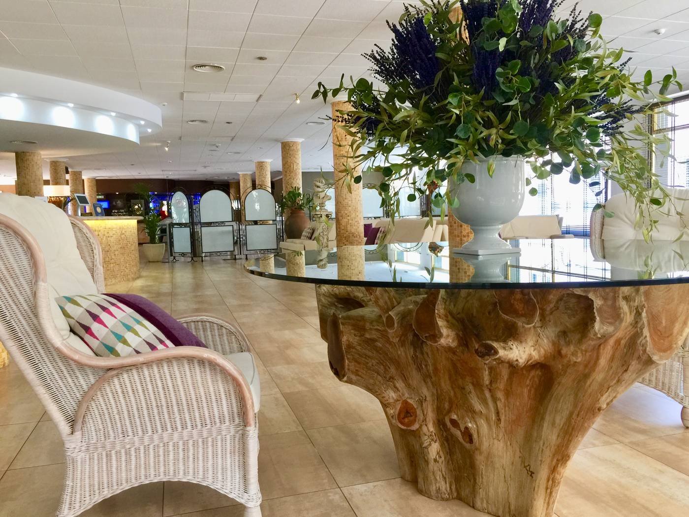 Miami-Park-Aparthotel-Lobby-38