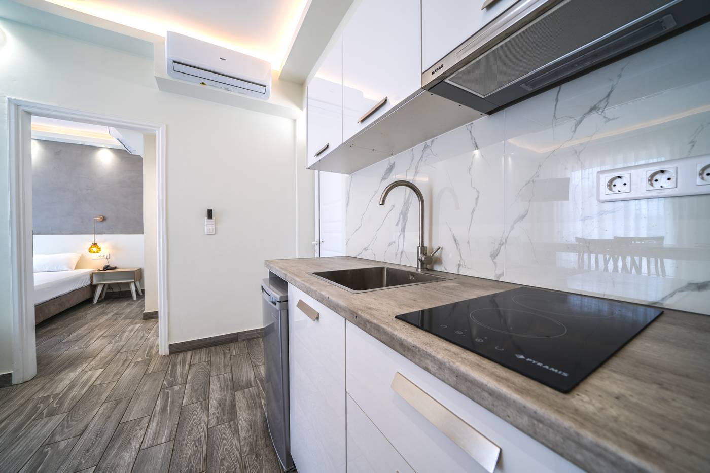 Porto-Kalamaki-Hotel-Apartments-Room-28