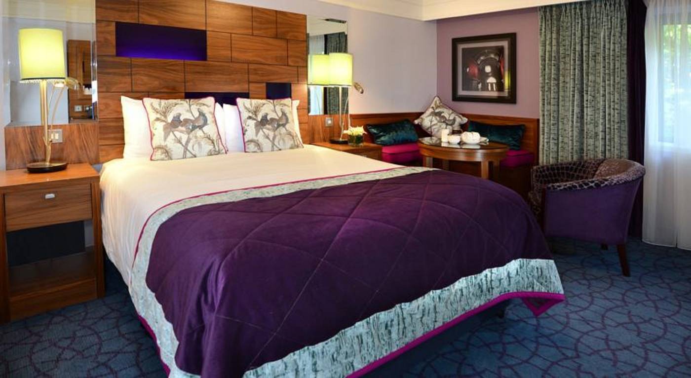 Clontarf-Castle-Room-16