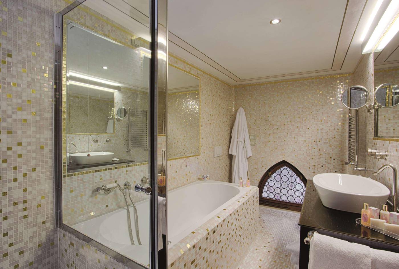 Palazzo-Stern-Room-29