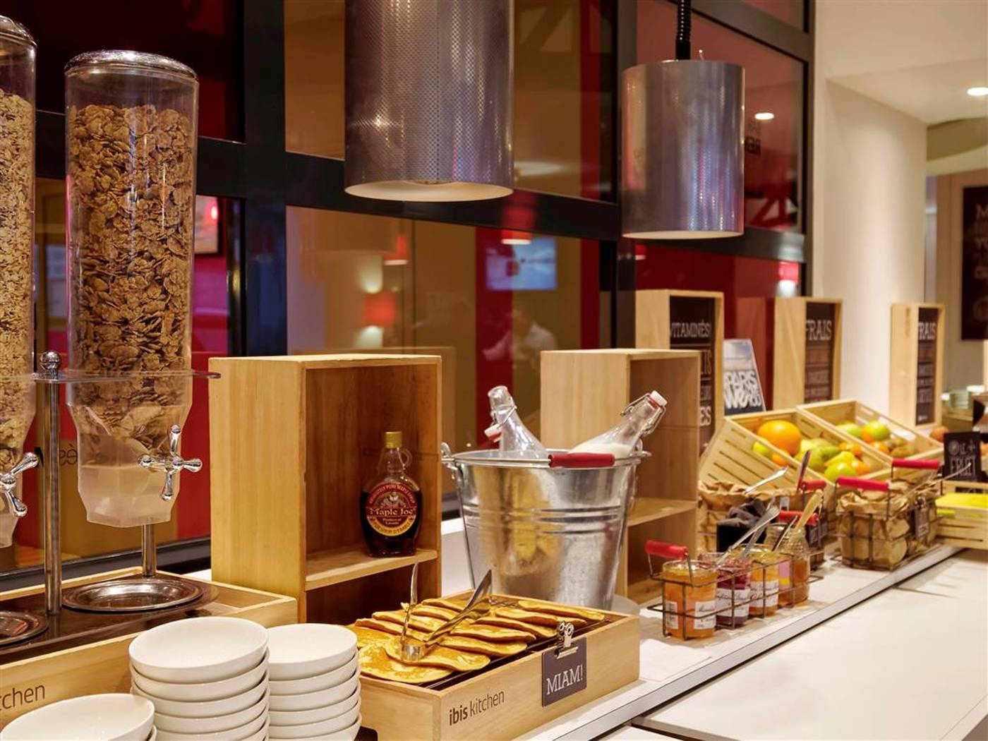 Ibis-Bastille-Opera-Restaurant-56