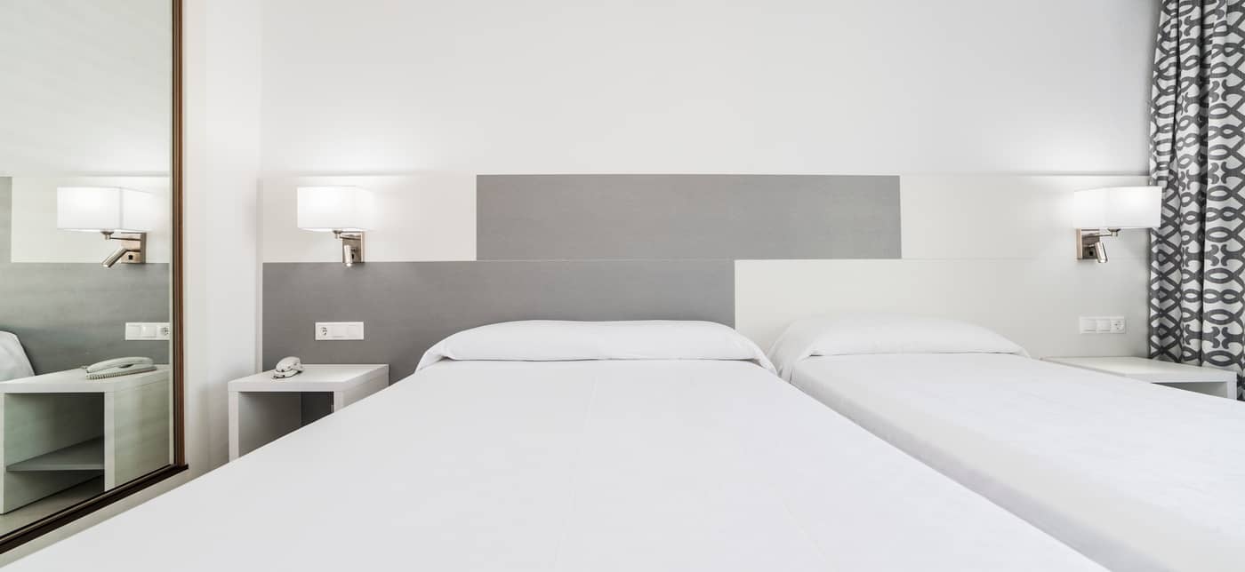 Los-Patos-Park-Room-20