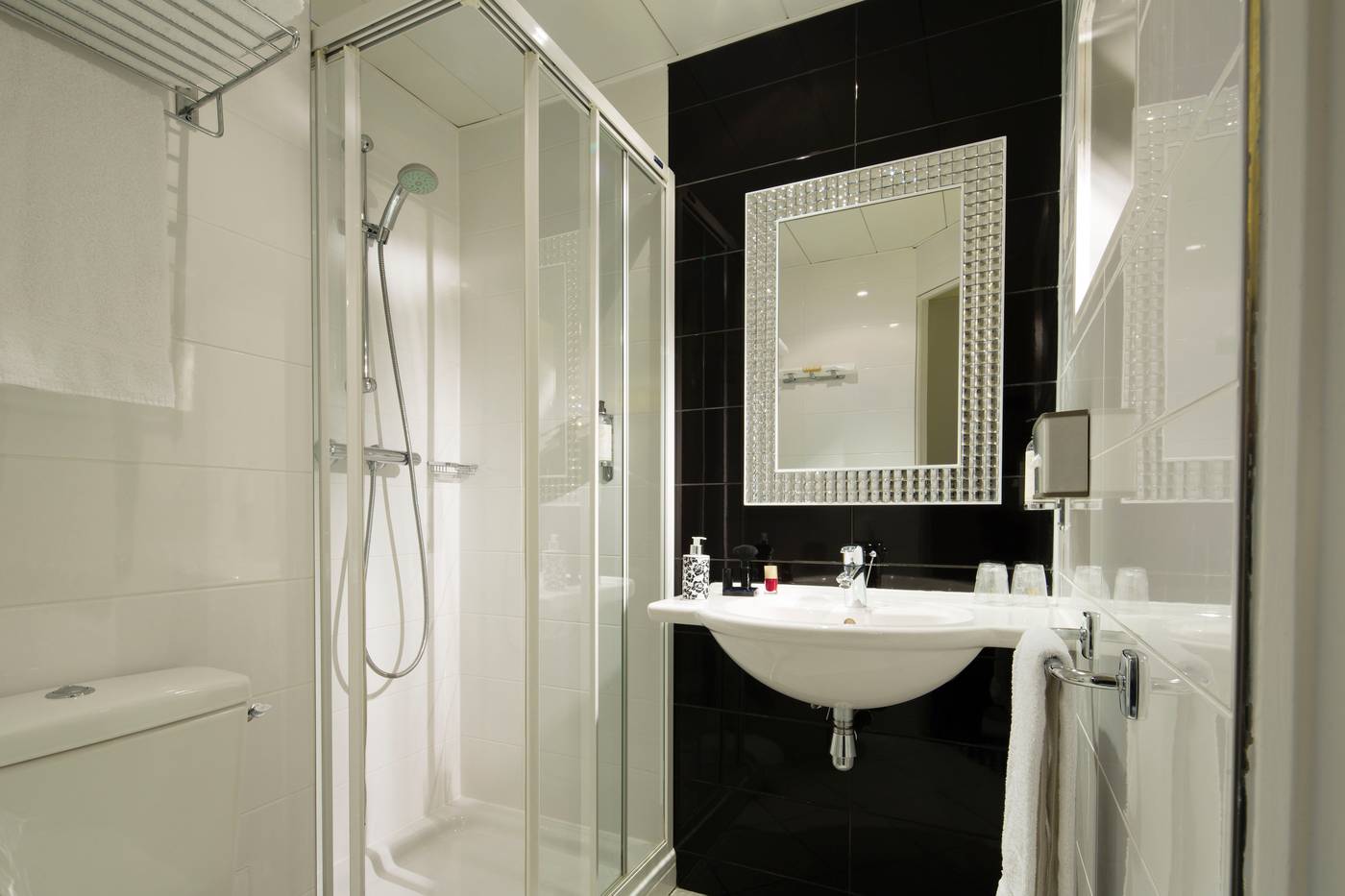 Best-Western-Anjou-Lafayette-Opera-Room-33