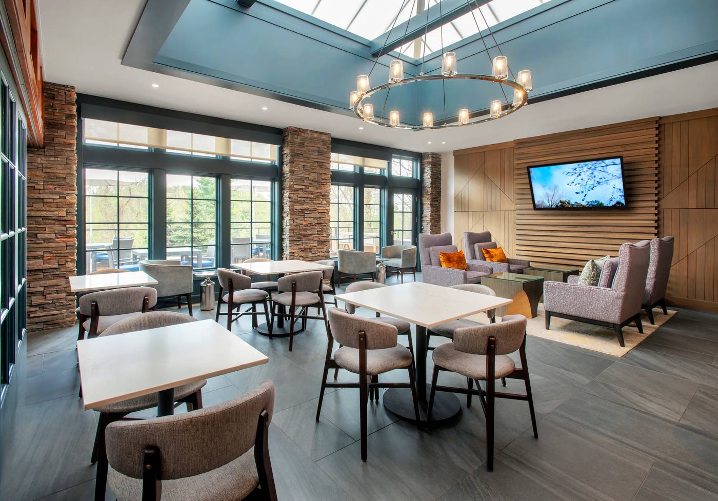 Boston-Marriott-Burlington-Restaurant-2