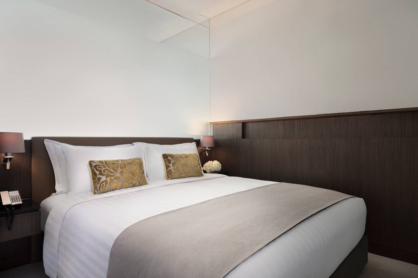 Lancaster-Bangkok-Room-51