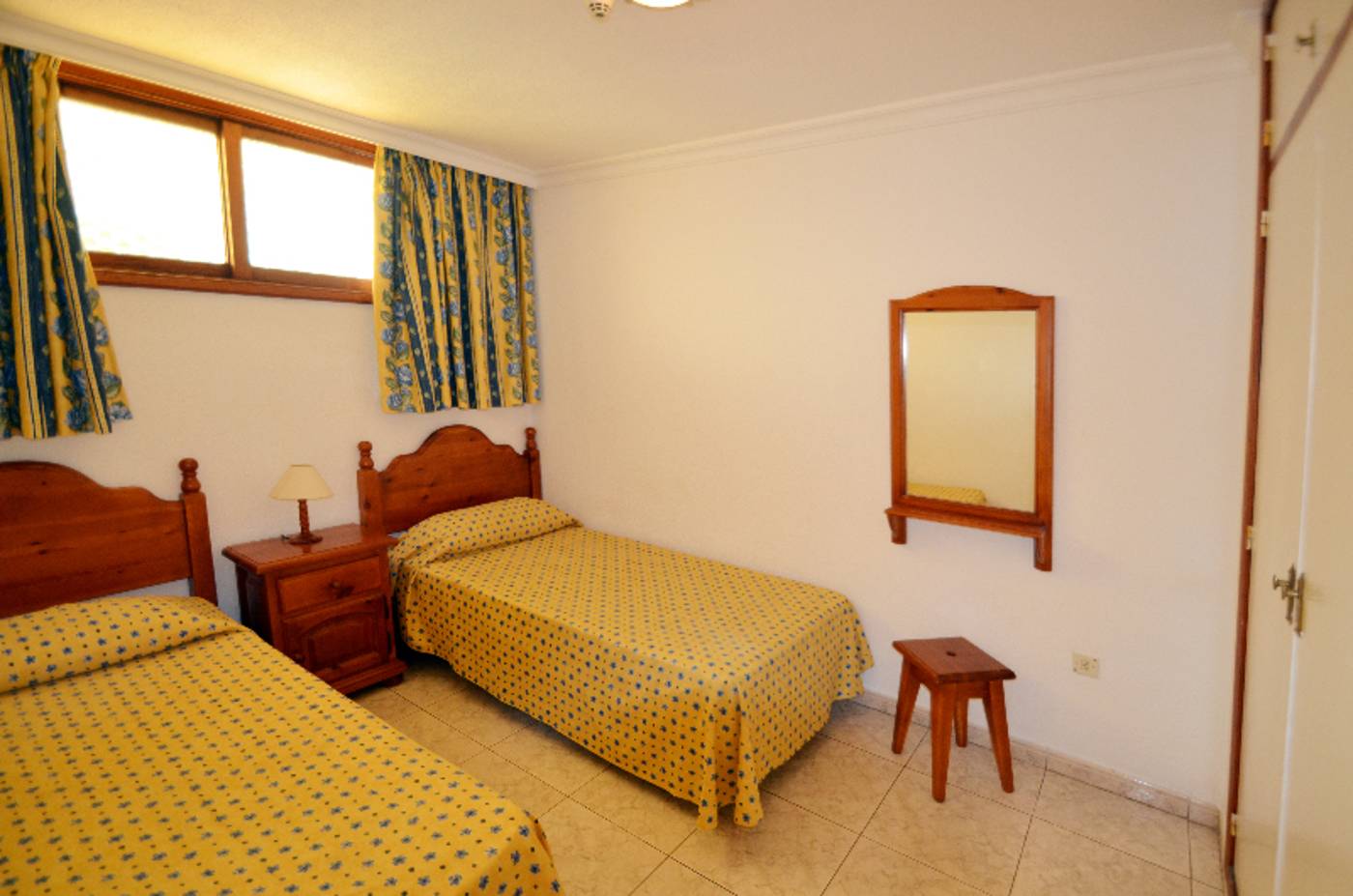 Los-Juncos-I-Room-33