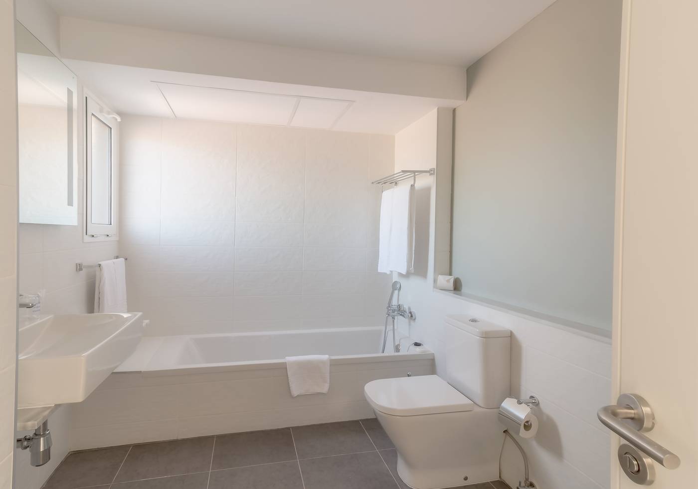 Apartamentos-Koala-Garden-LIVVO-Home-Collection-Room-31