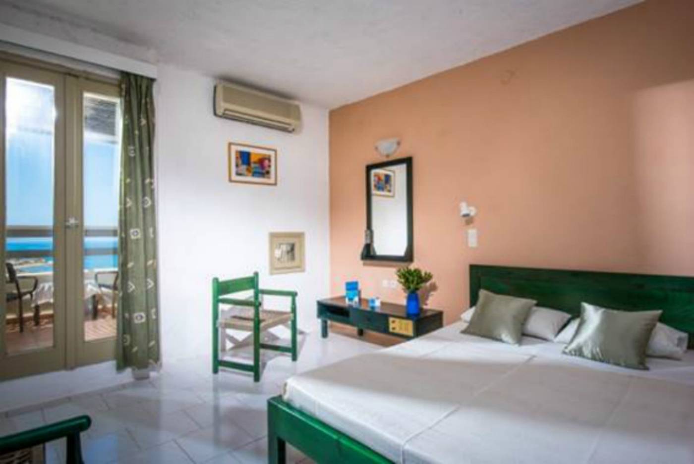 Scaleta-Beach---Adults-Only--16---Room-21