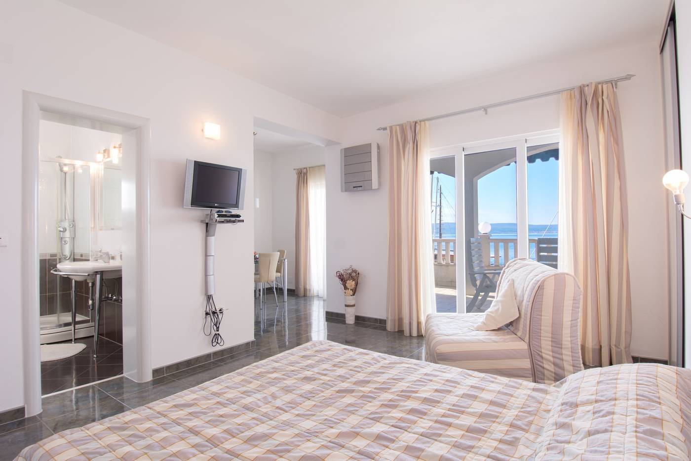 Apartments-Duje-Room-4