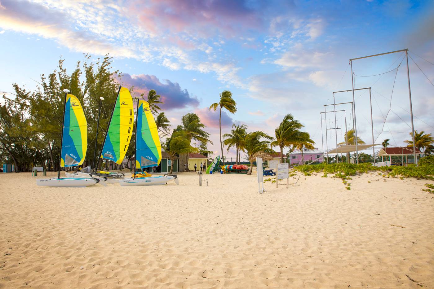 Breezes-Bahamas---Adult-Only-Sports-and-Entertainment-53