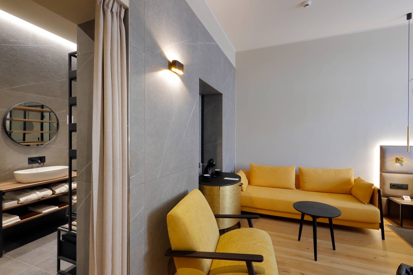 Hotel-Prokop-Square-Room-33