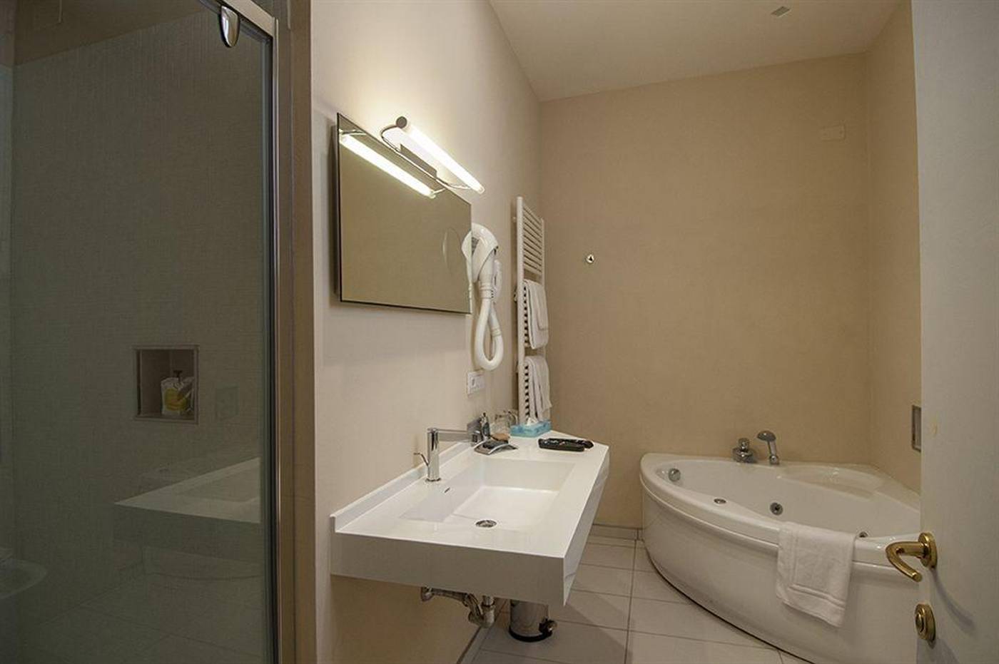 Maison-De-Charme-Alla-Corte-Degli-Angeli-General-view-16