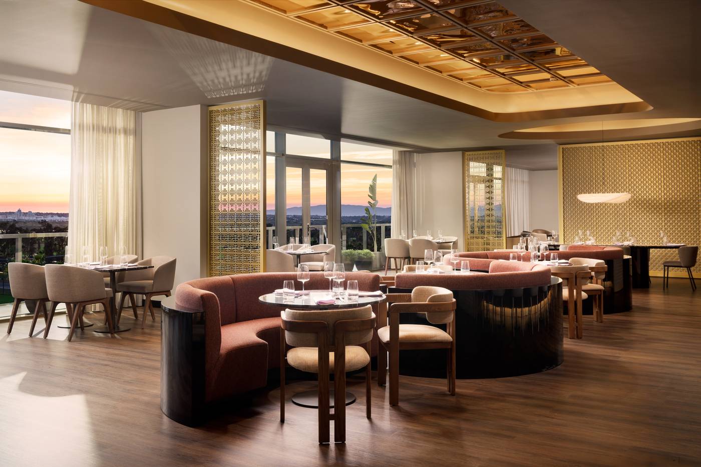 NAU-Salgados-Palace-Restaurant-45