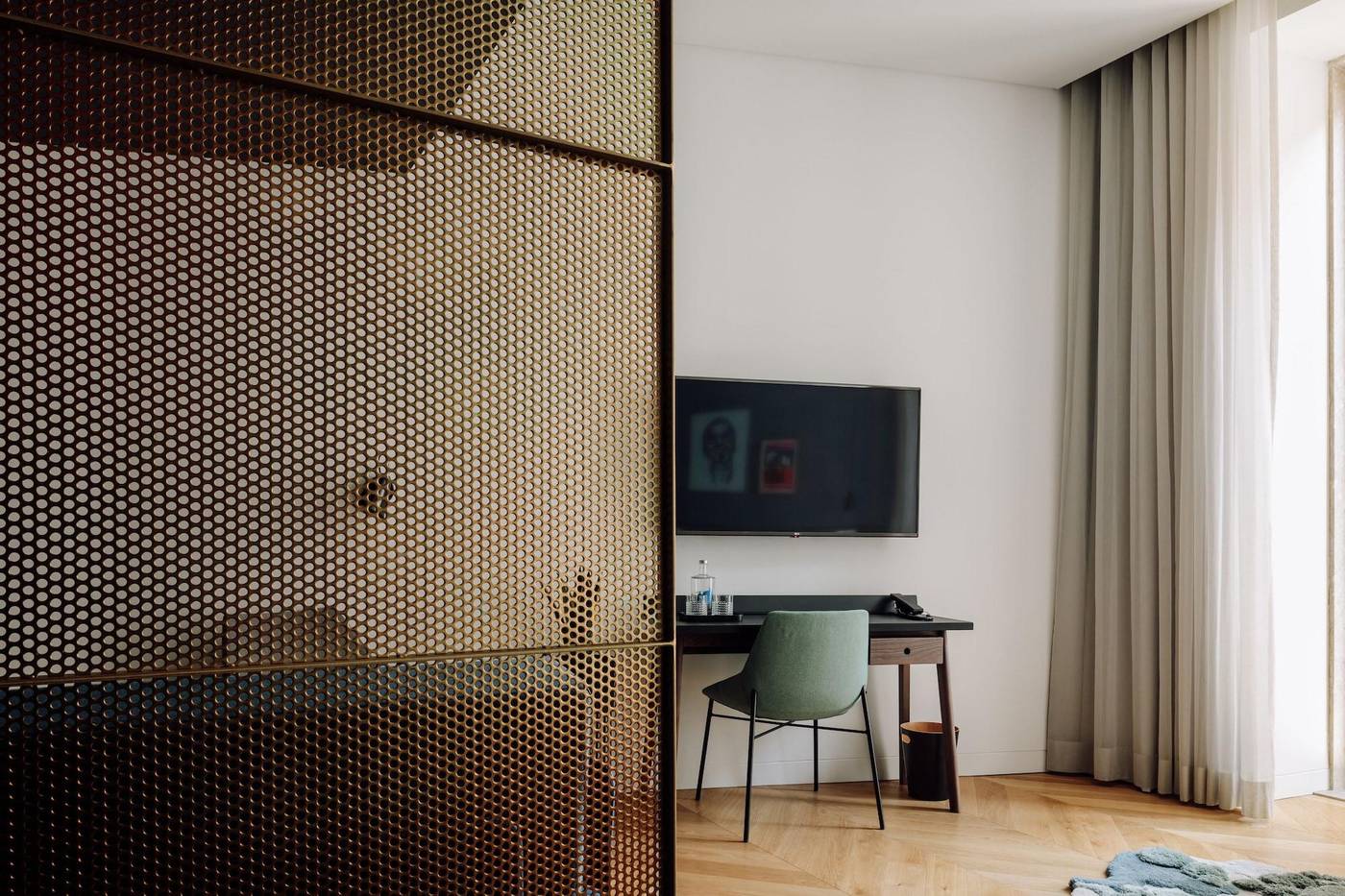 Hotel-Hotel---Member-Of-Design-Hotels-Room-27