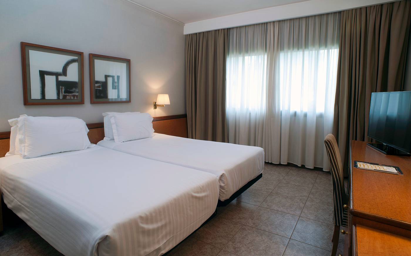 Ciudad-de-Castelldefels-Room-24