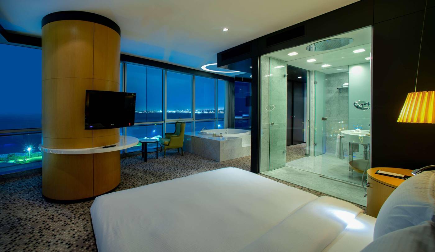 DoubleTree-by-Hilton-Hotel-Istanbul---Moda-Room-36
