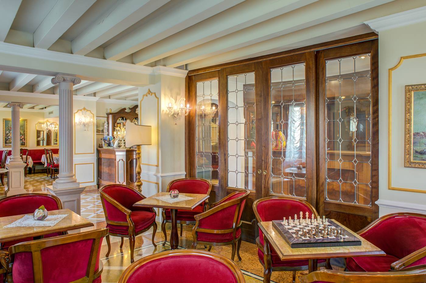 Hotel-Canal-Grande-Lobby-10