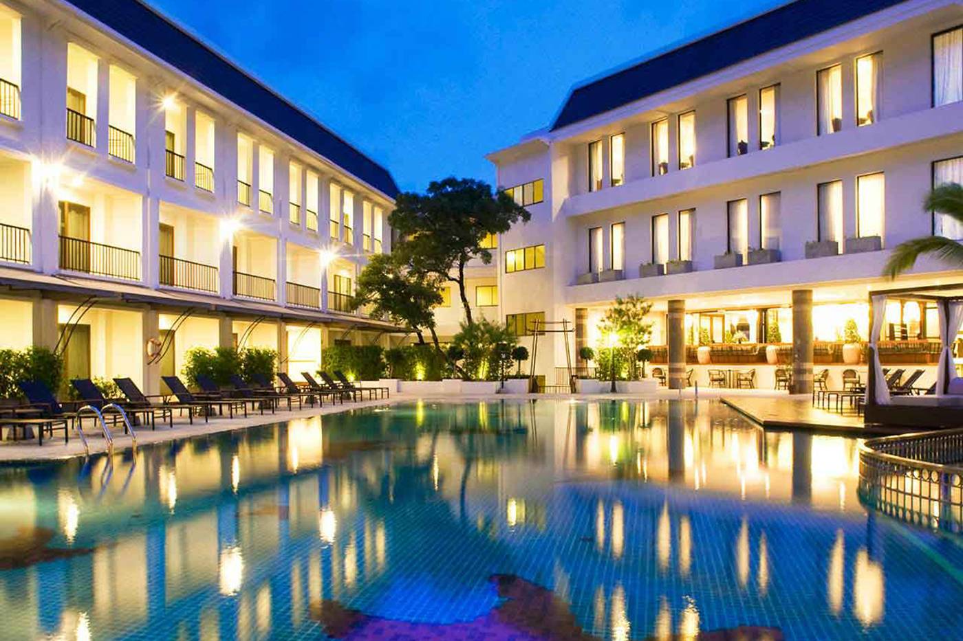 Centara Sawaddi Patong Resort