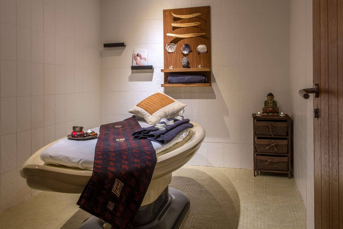 Barcelo-Costa-Ballena-Sports-and-Entertainment-65