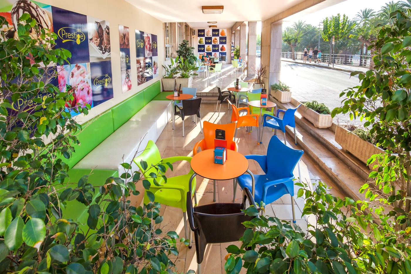 Port-Mar-Blau--Terrace-21