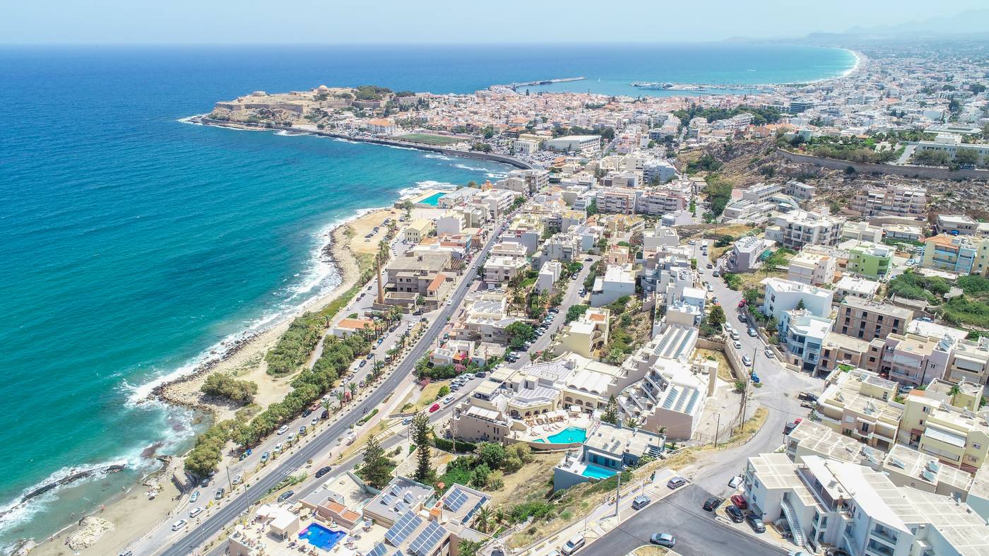 Macaris-Suites-and-Spa-General-view-51