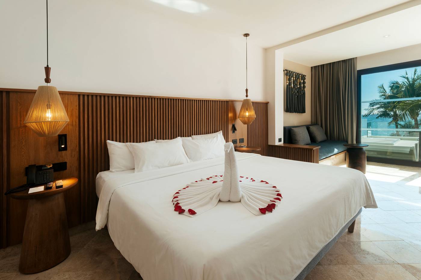 Akumal-Bay-Beach---Wellness-Resort-Room-9