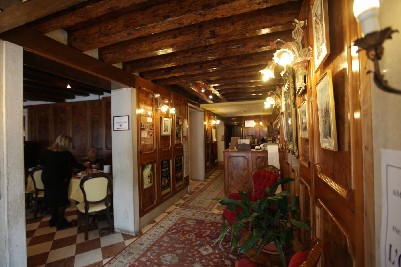 Scandinavia-Lobby-11