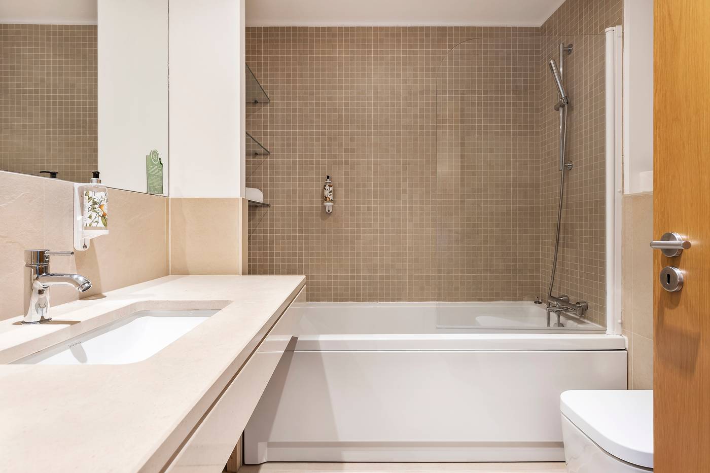 Eden-Villas-and-Apartments-Room-55