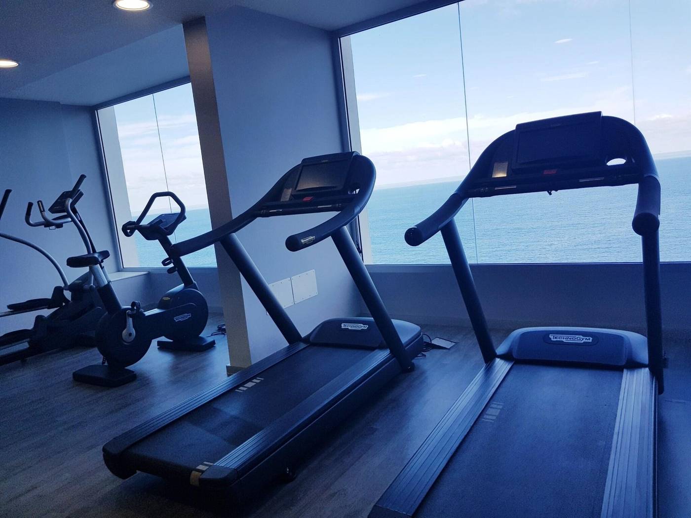 Hotel-Atlantic-Mirage-Suites---SPA-Sports-and-Entertainment-28