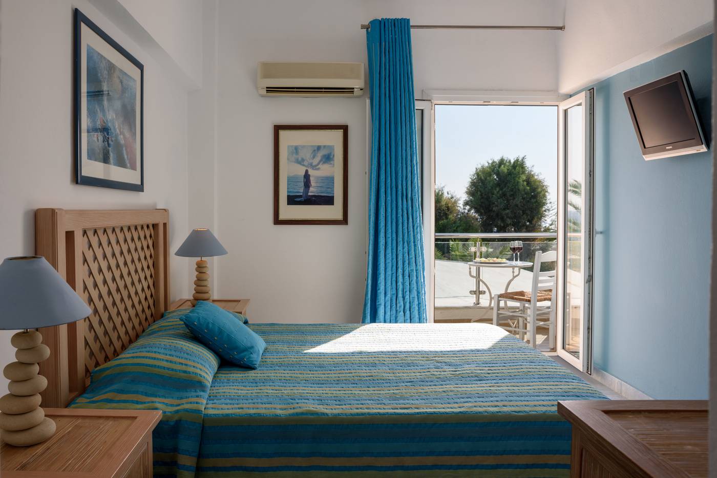 Alesahne-Beach-Room-10