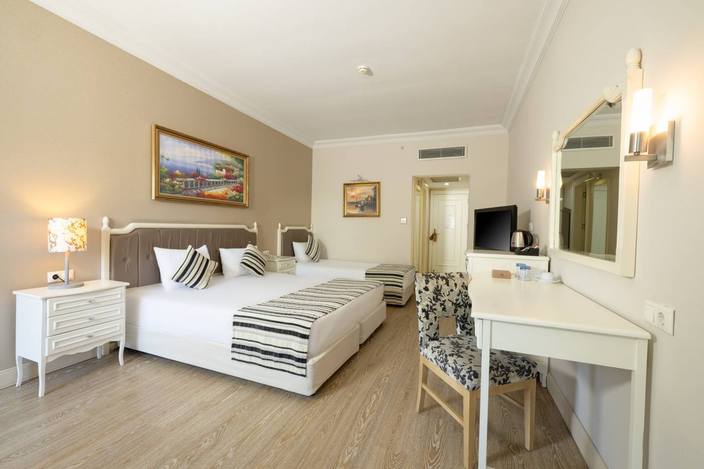 Crystal-Tat-Beach-Golf-Resort-And-Spa-Room-24