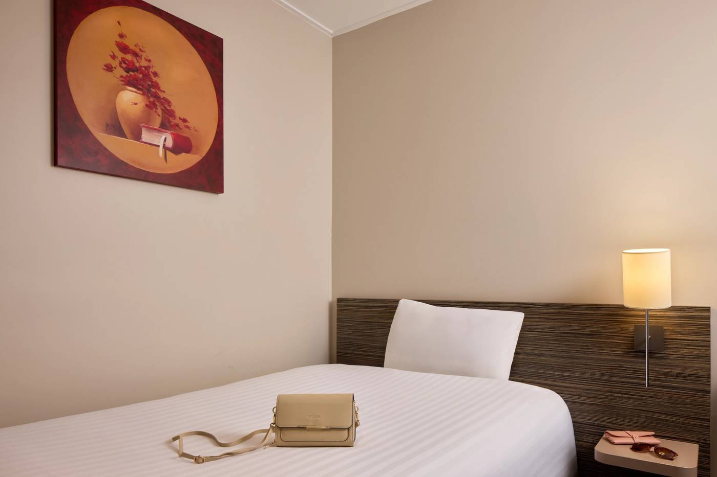 Timhotel-Odessa-Montparnasse-Room-15