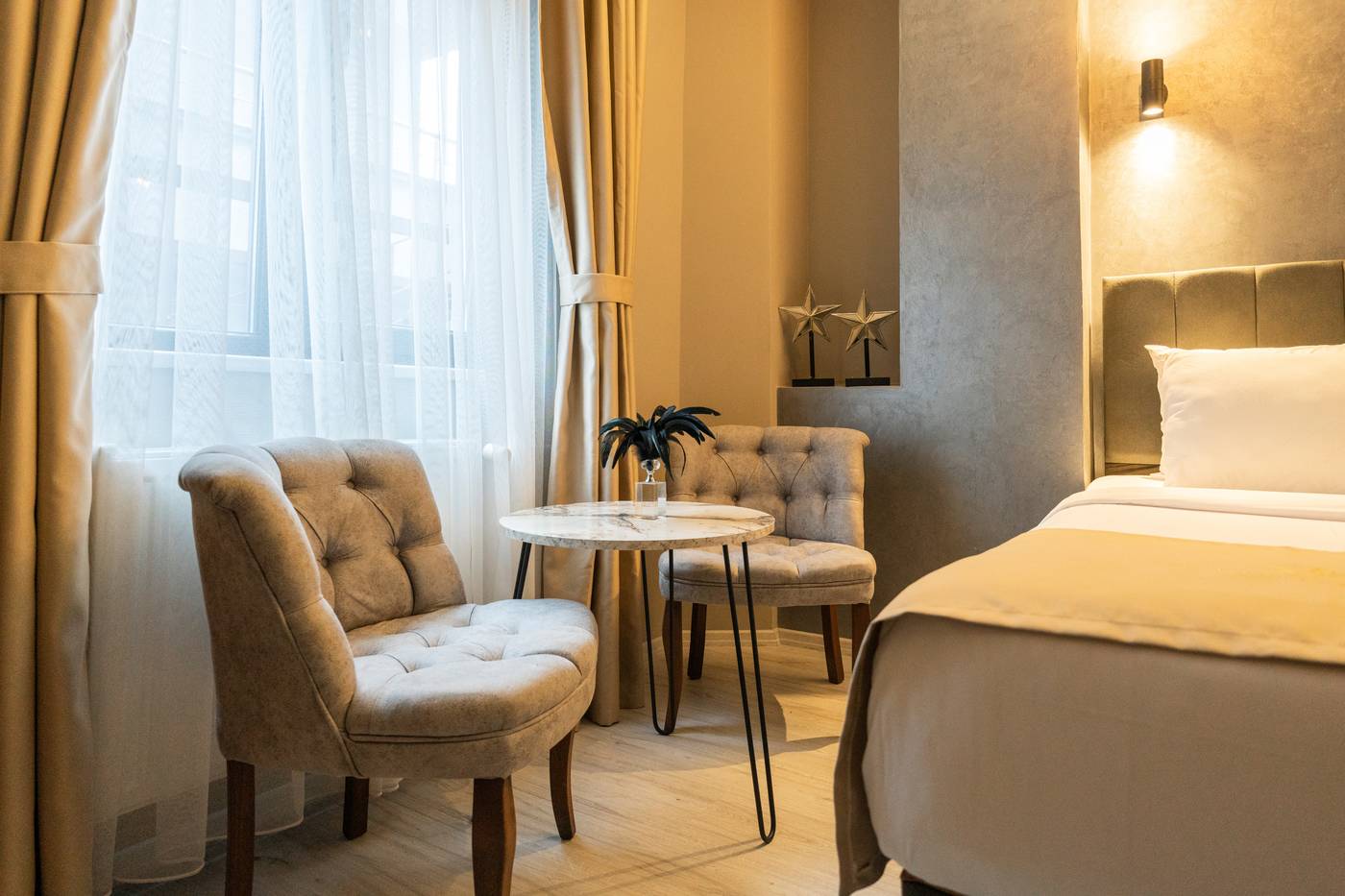 Monezza-Hotel-Room-43