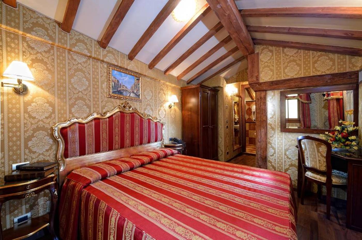 Antico-Panada-Room-3