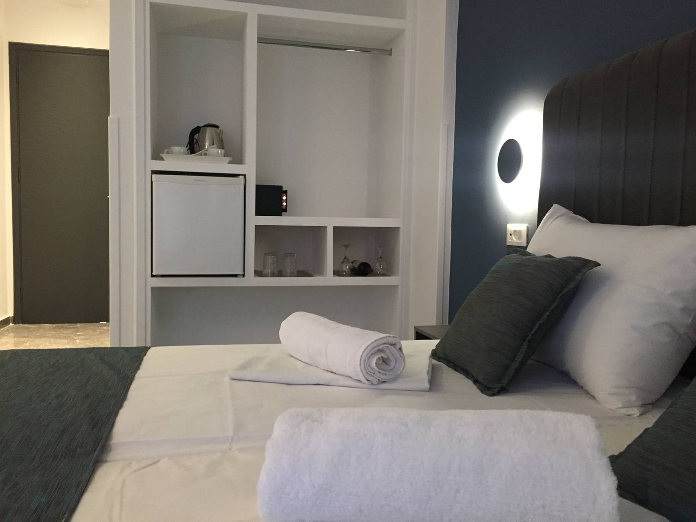 Adamakis-Hotel-Room-17