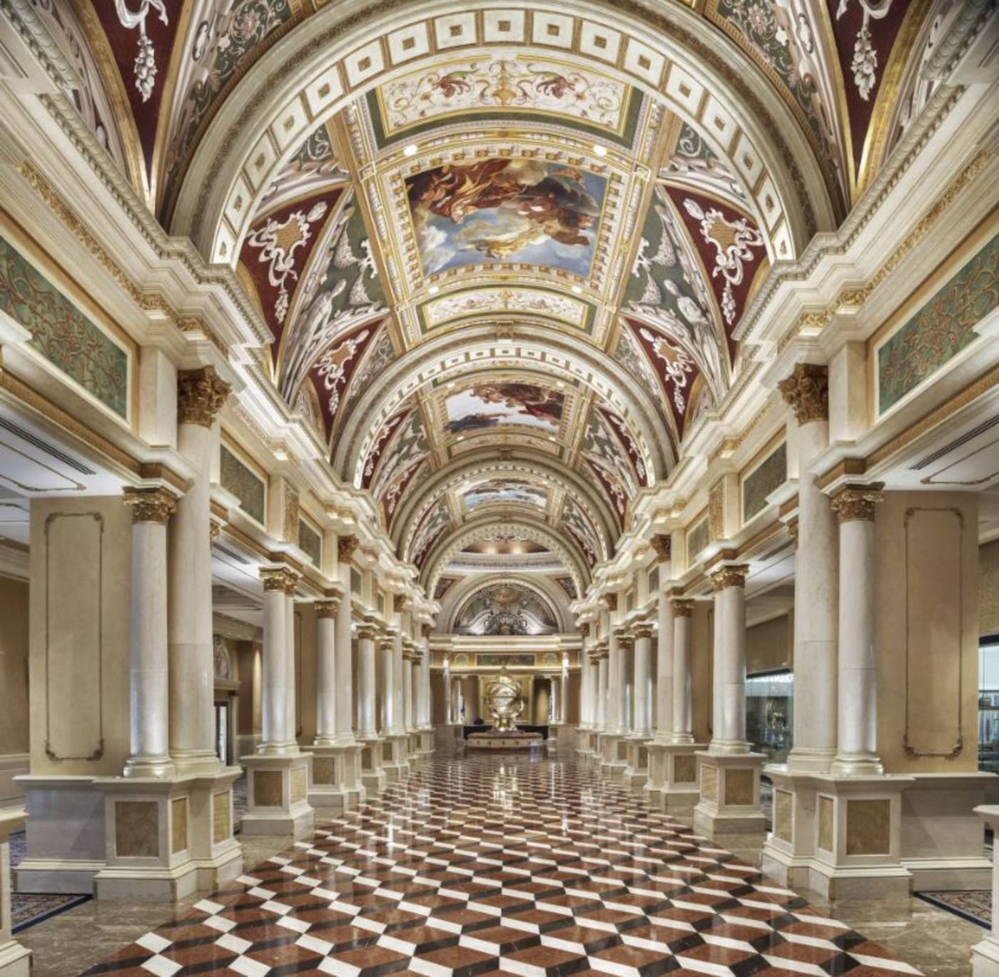The-Venetian-Resort-Las-Vegas-Lobby-56