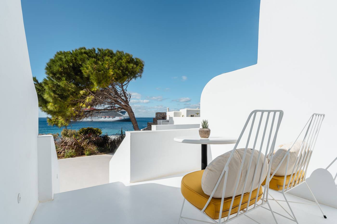 Croco-Mykonos-Room-95