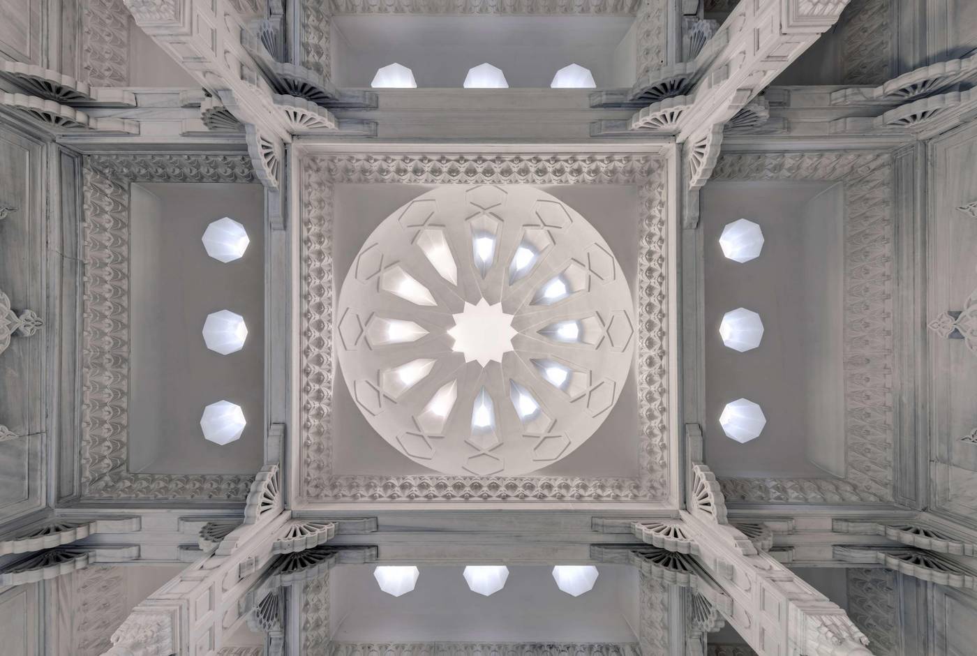 Ciragan-Palace-Kempinski-Istanbul-Sports-and-Entertainment-103