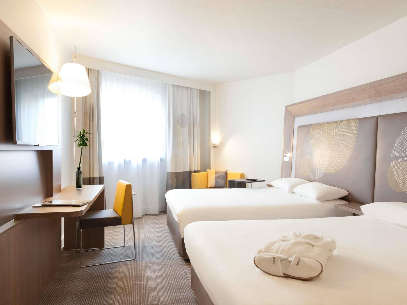 Novotel-Paris-Les-Halles-Room-23