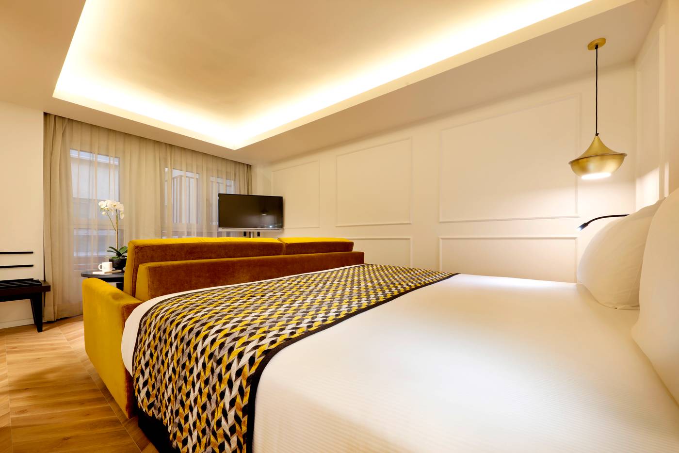 Eurostars-Madrid-Gran-Via-Room-35
