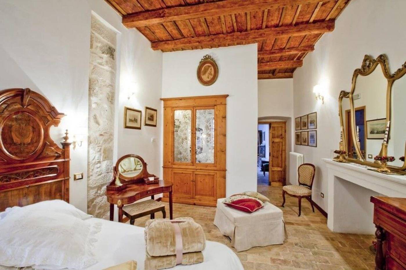 B-B-Il-Marchese-Del-Grillo-Room-6