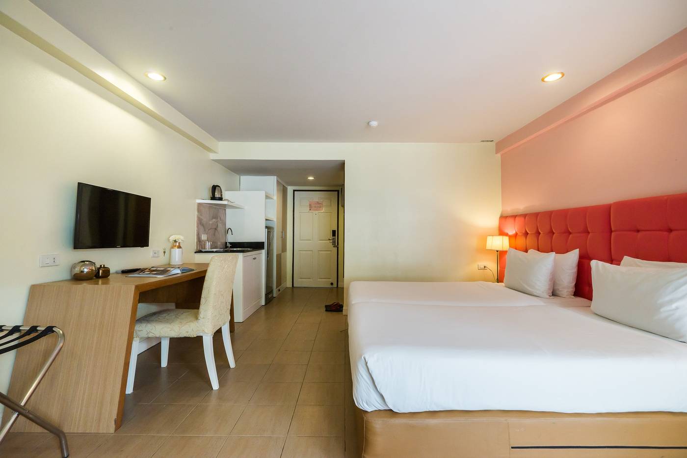 Bella Villa Metro-Thailand-Muang Pattaya-Room-7