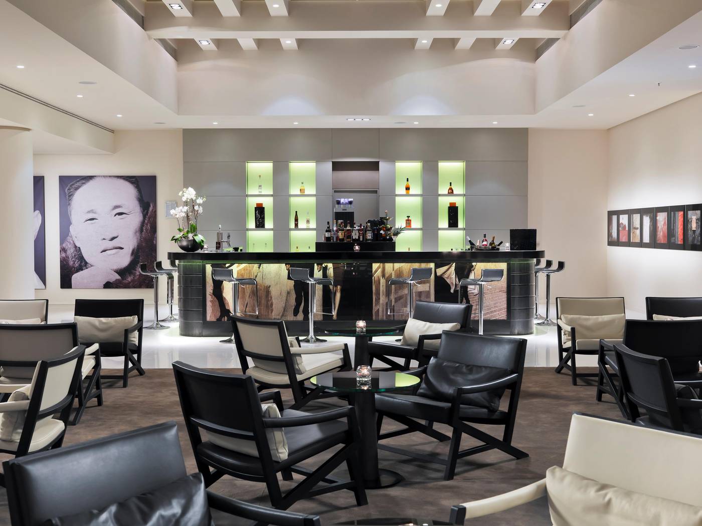 H10-Berlin-Ku-damm-Bar-4