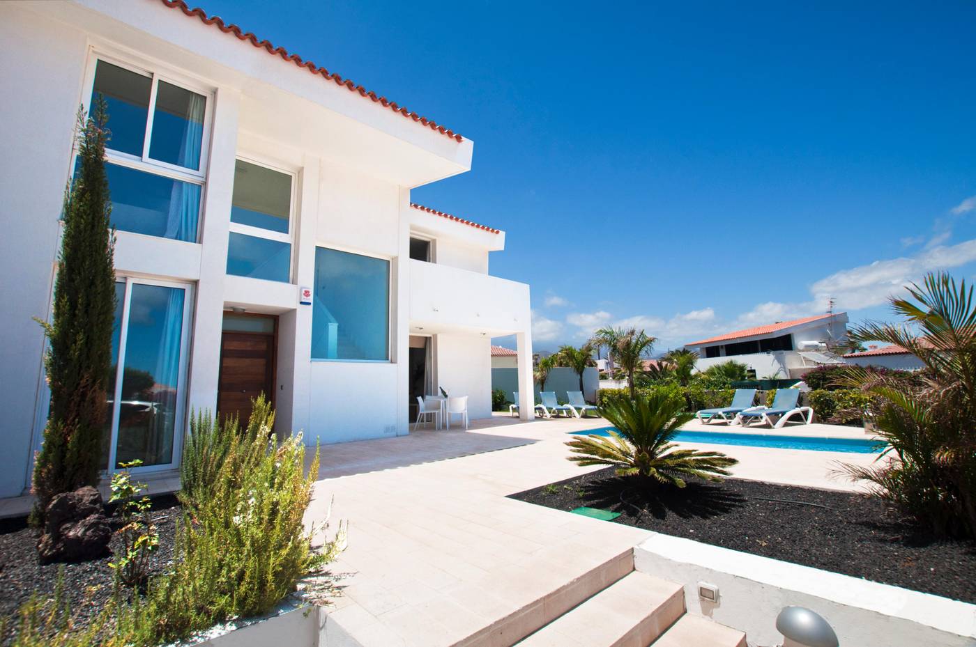 Sun-Bay-Villas-Room-8