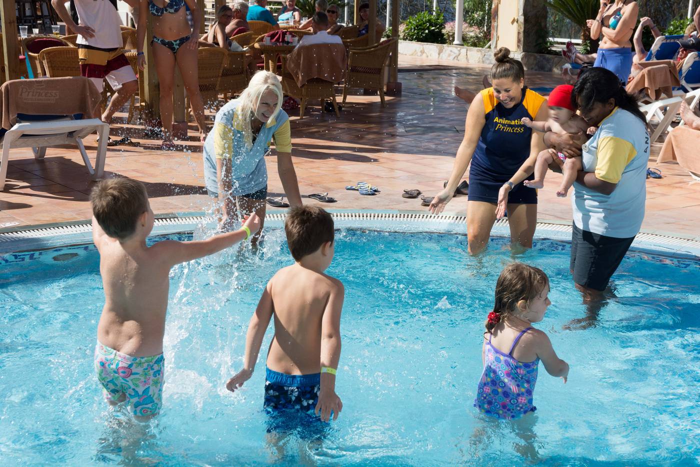 Mogan-Princess---Beach-Club-Sports-and-Entertainment-13