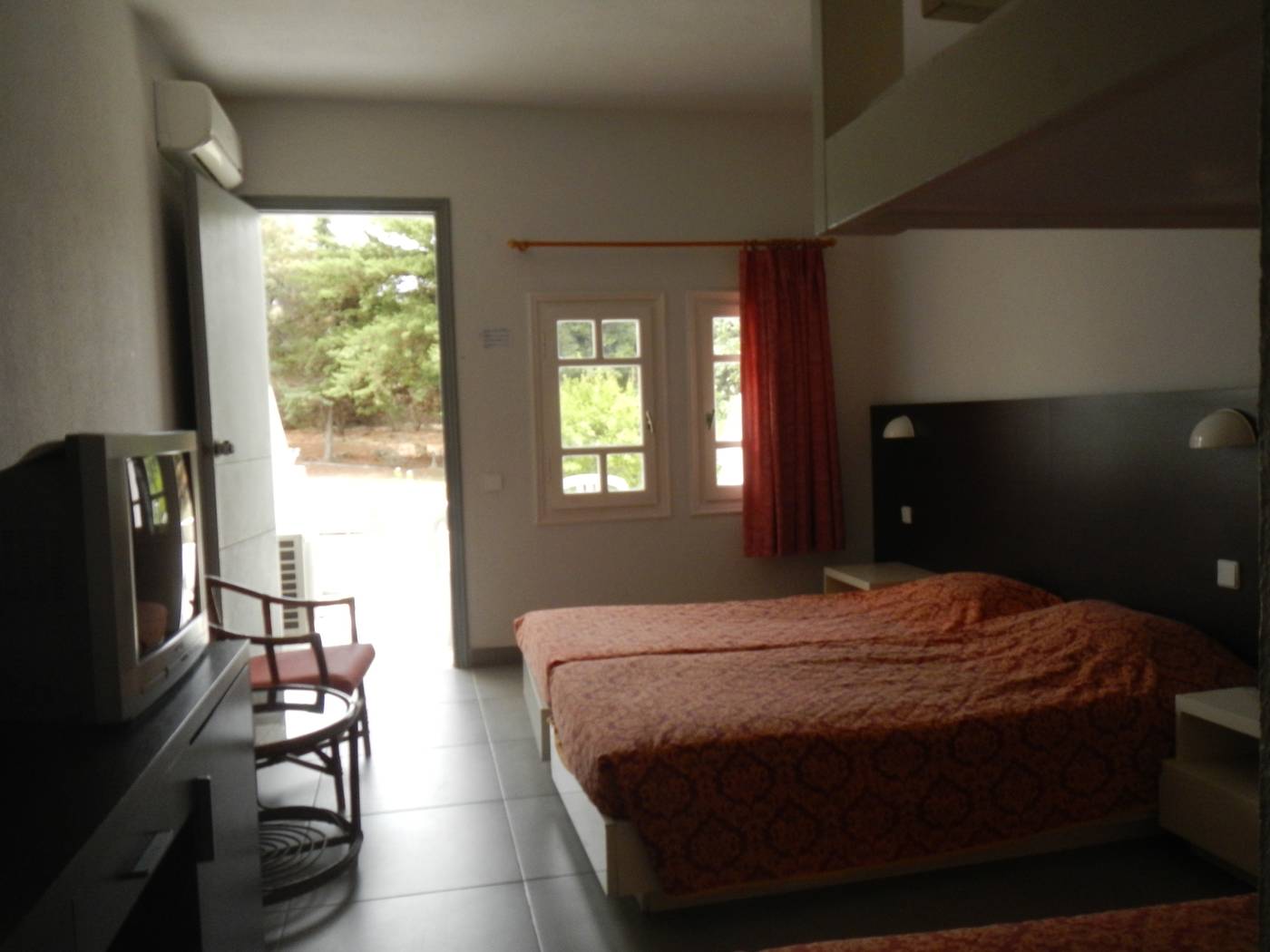 Archipelagos-Hotel-Room-35