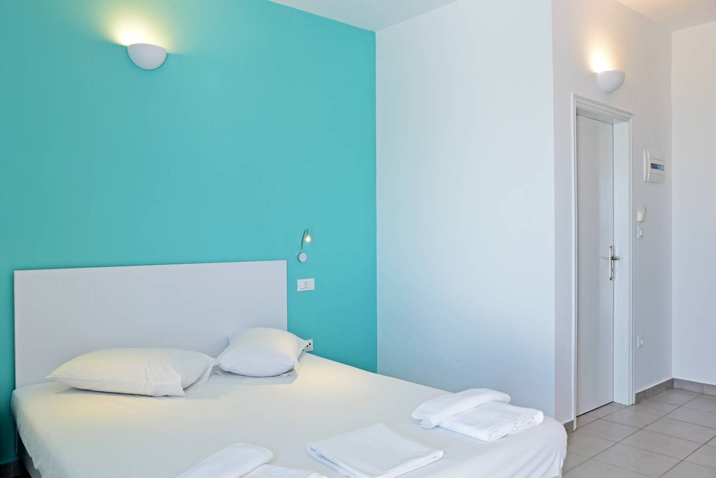 Hillside-Studios-Room-48